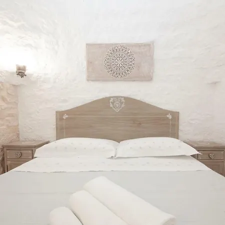 Trullo Siamese Ferienhaus Alberobello