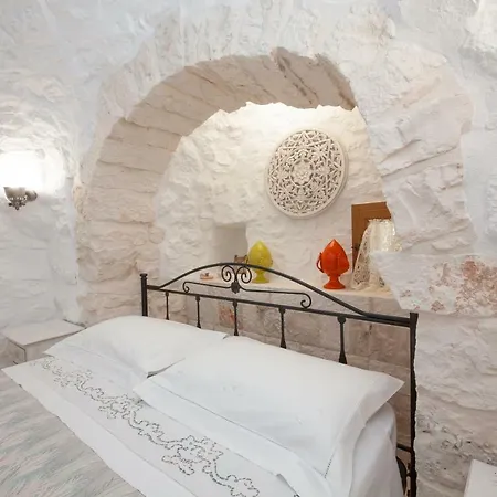 Trullo Siamese Alberobello